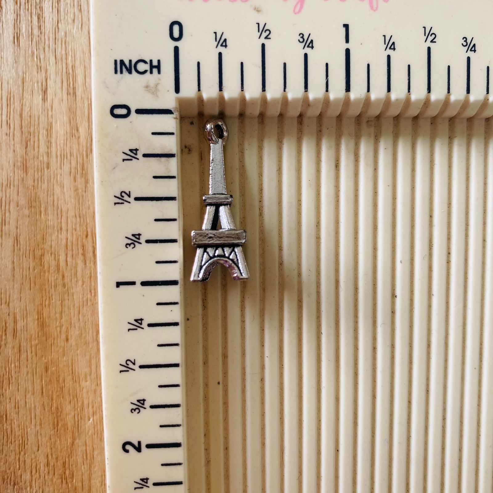Silver Charm - Eiffel Tower (A)