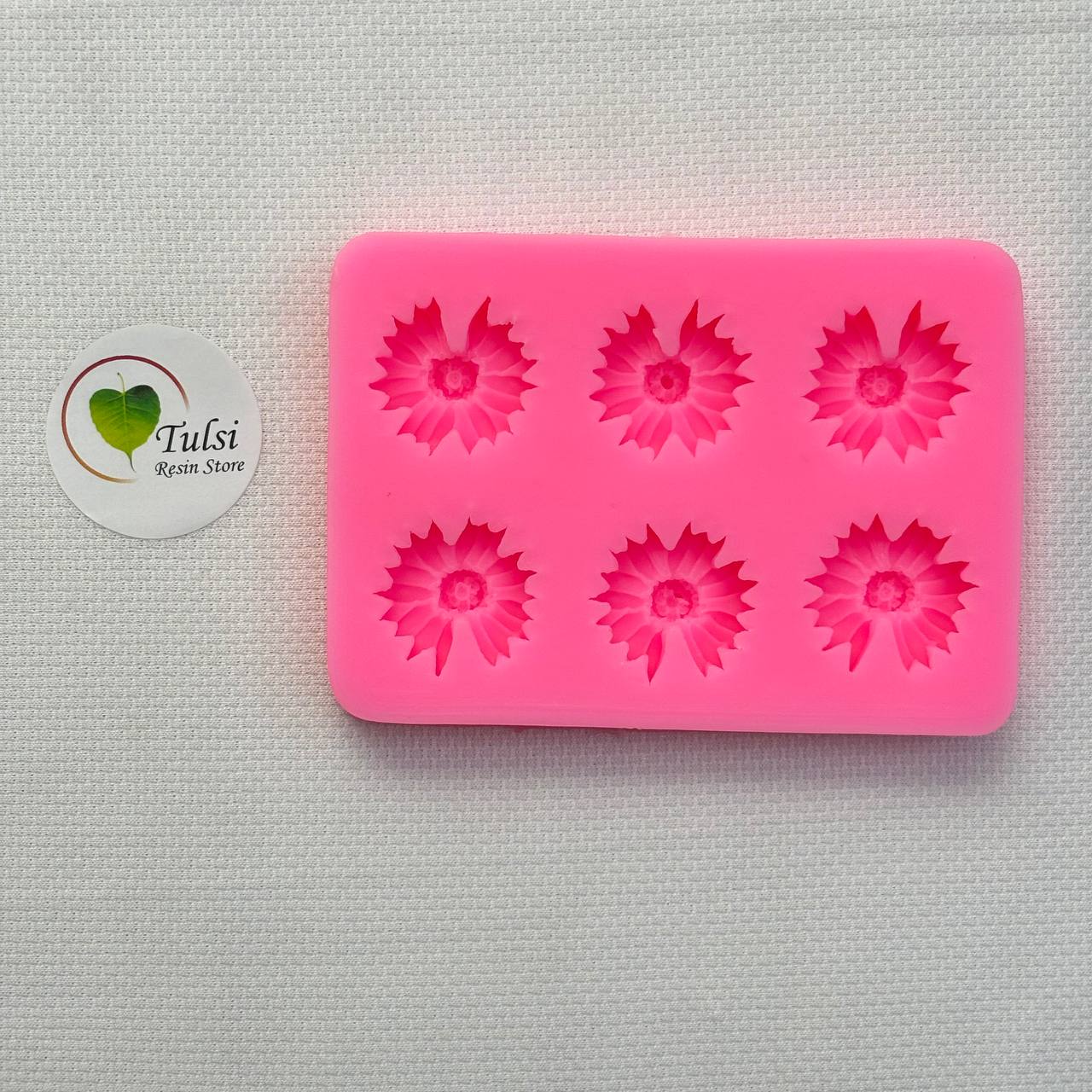 Pink Daisy Flower Mould (E)