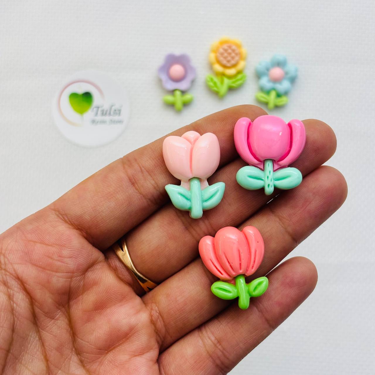 Plastic Charm (J) - Flower
