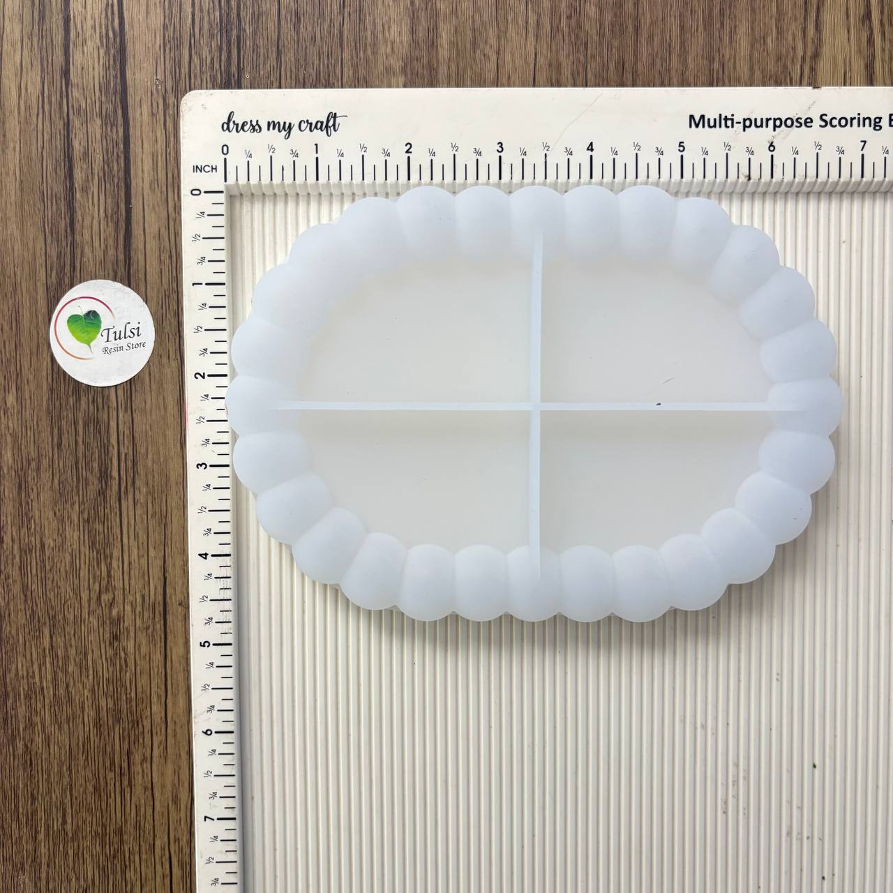 Bubble Edge Oval Trinket Mould