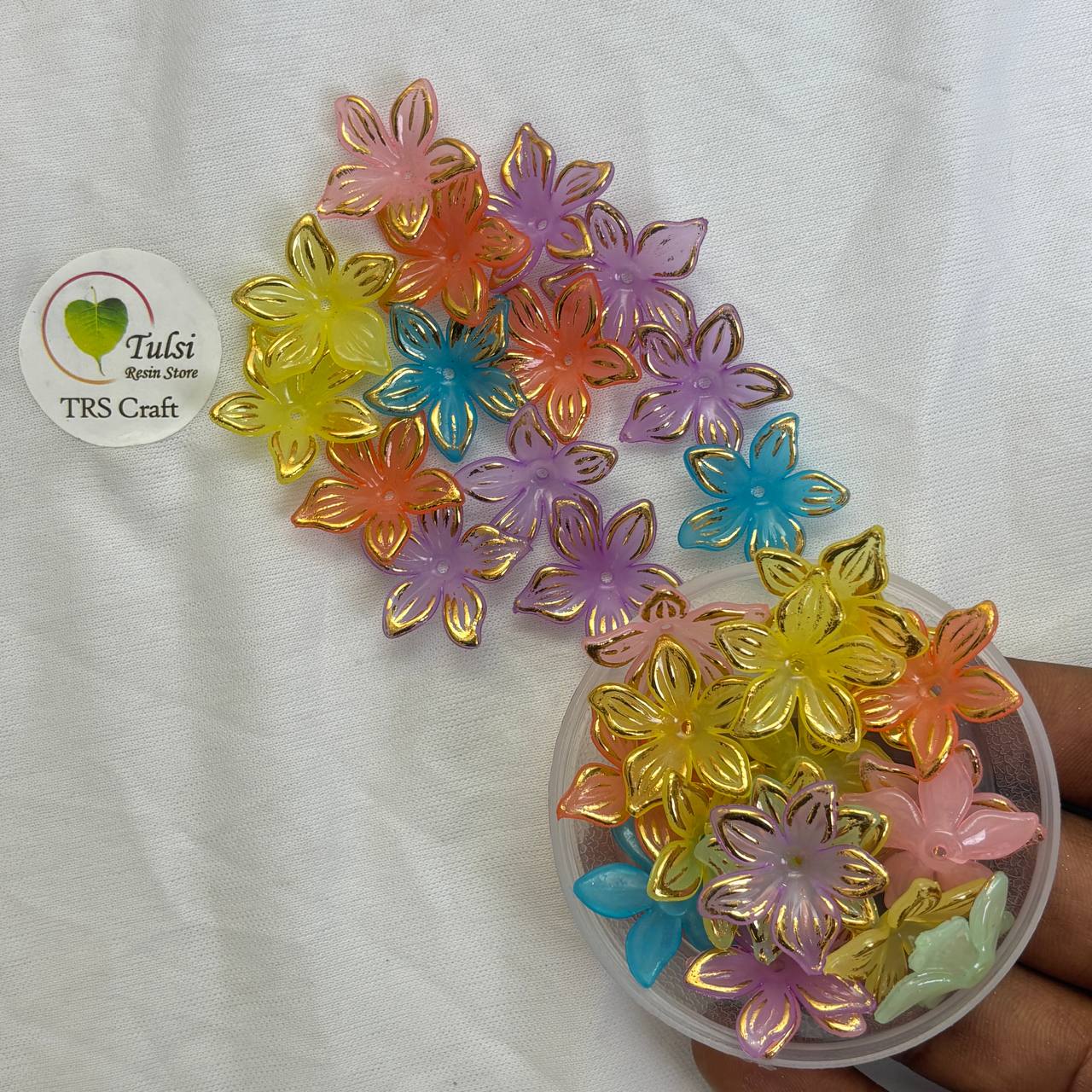 Colourful Plastic Flower (K)