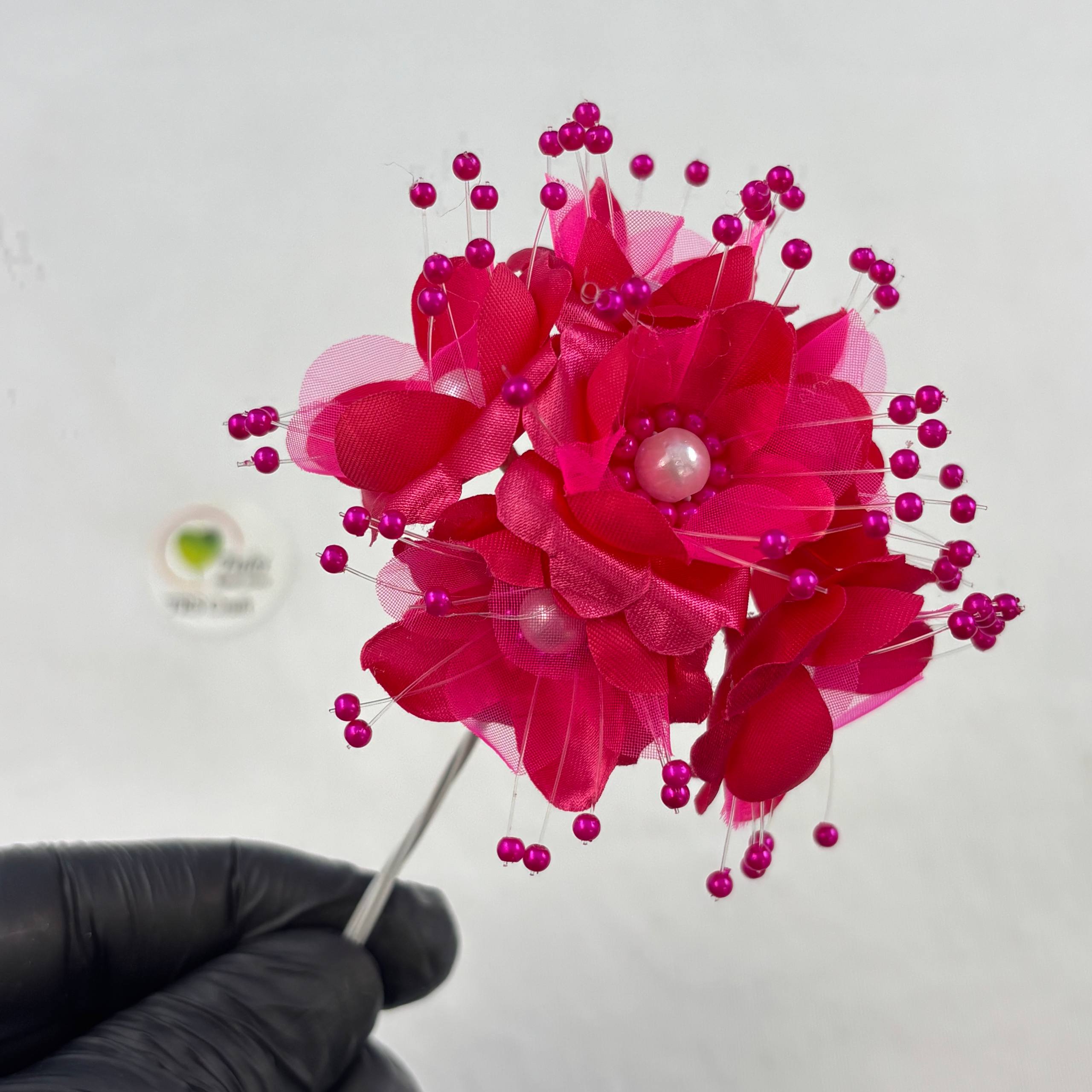 Bunch Artificial Flowers (C)