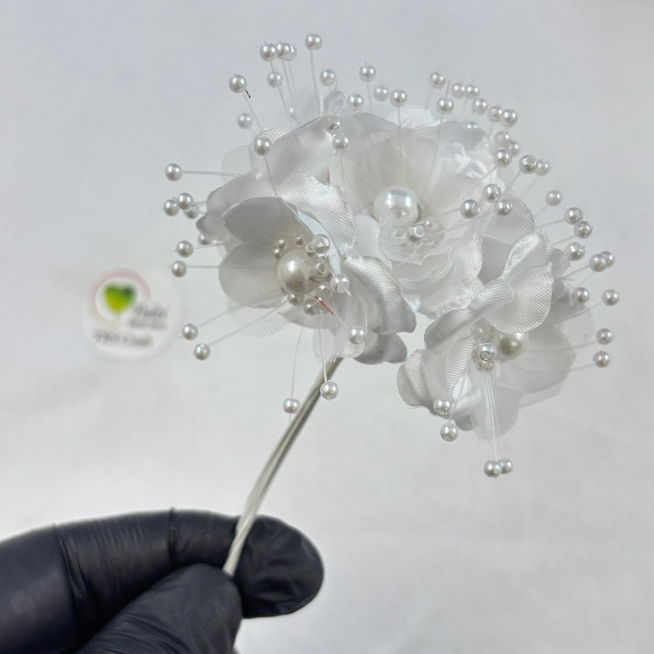 Bunch Artificial Flowers (C)