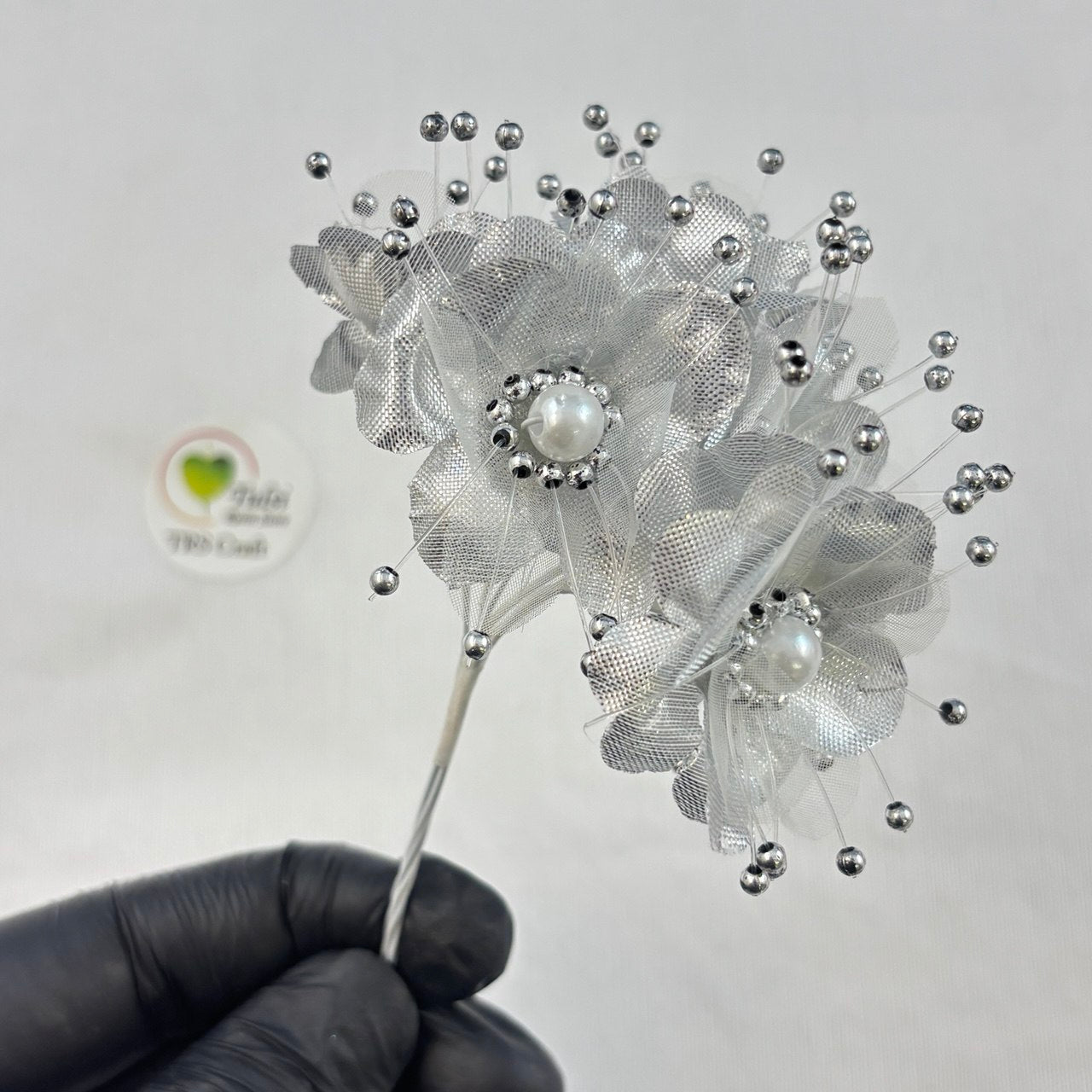 Bunch Artificial Flowers (C)