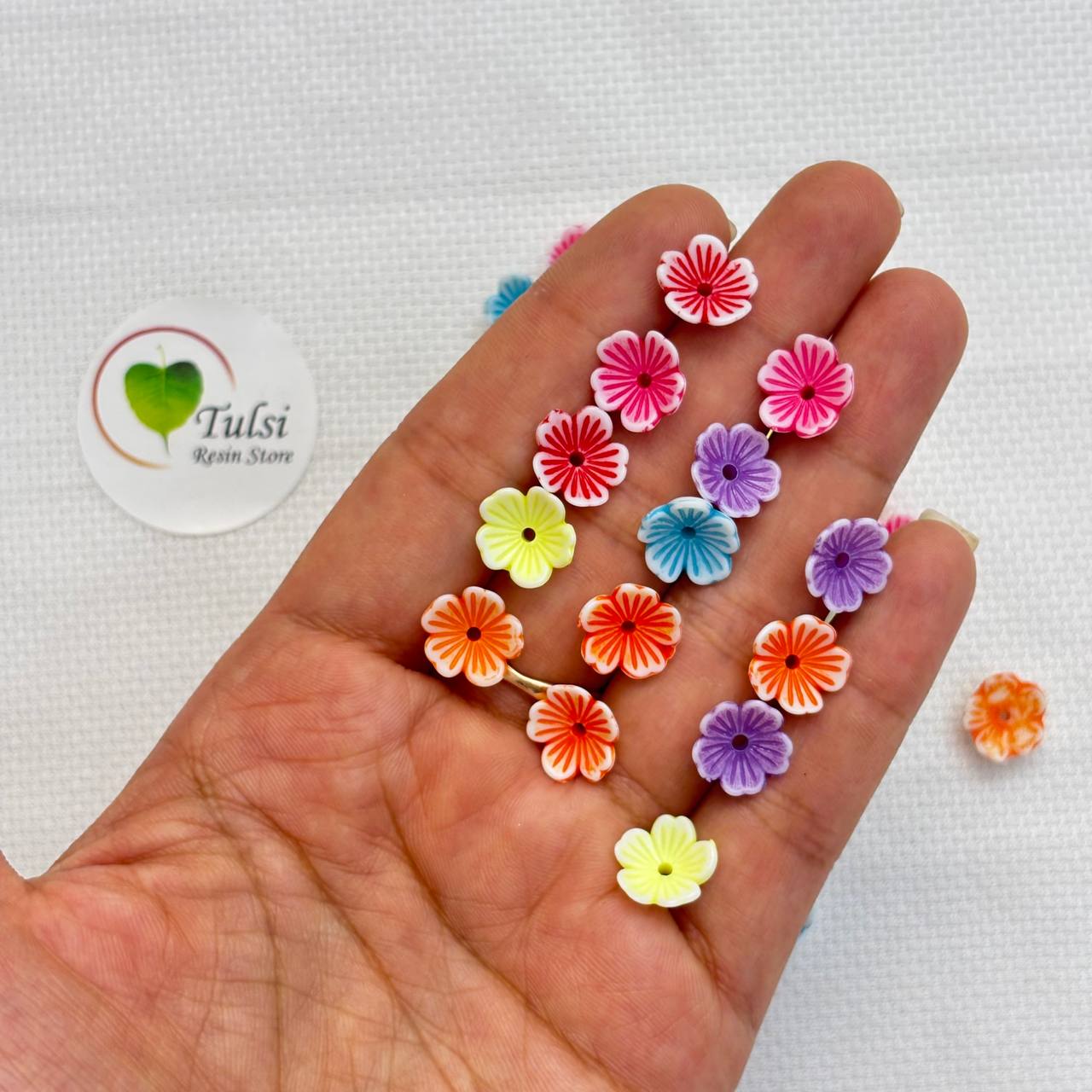 Colourful Plastic Flower (D)