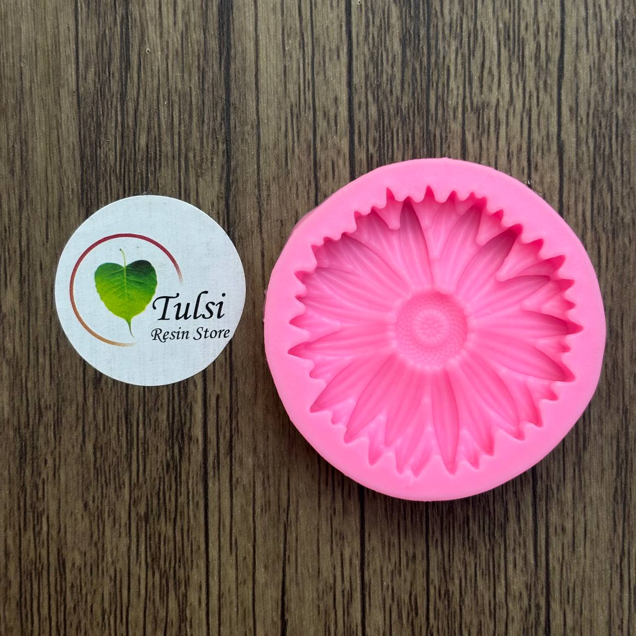 Pink Daisy Flower Mould (C)