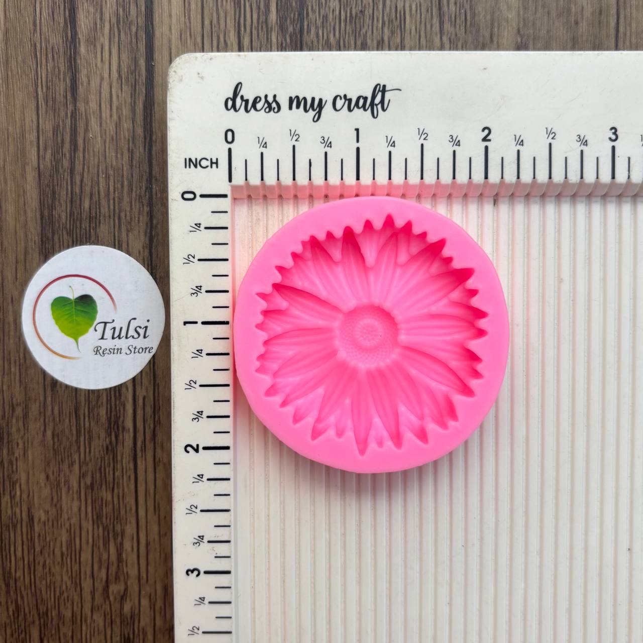 Pink Daisy Flower Mould (C)