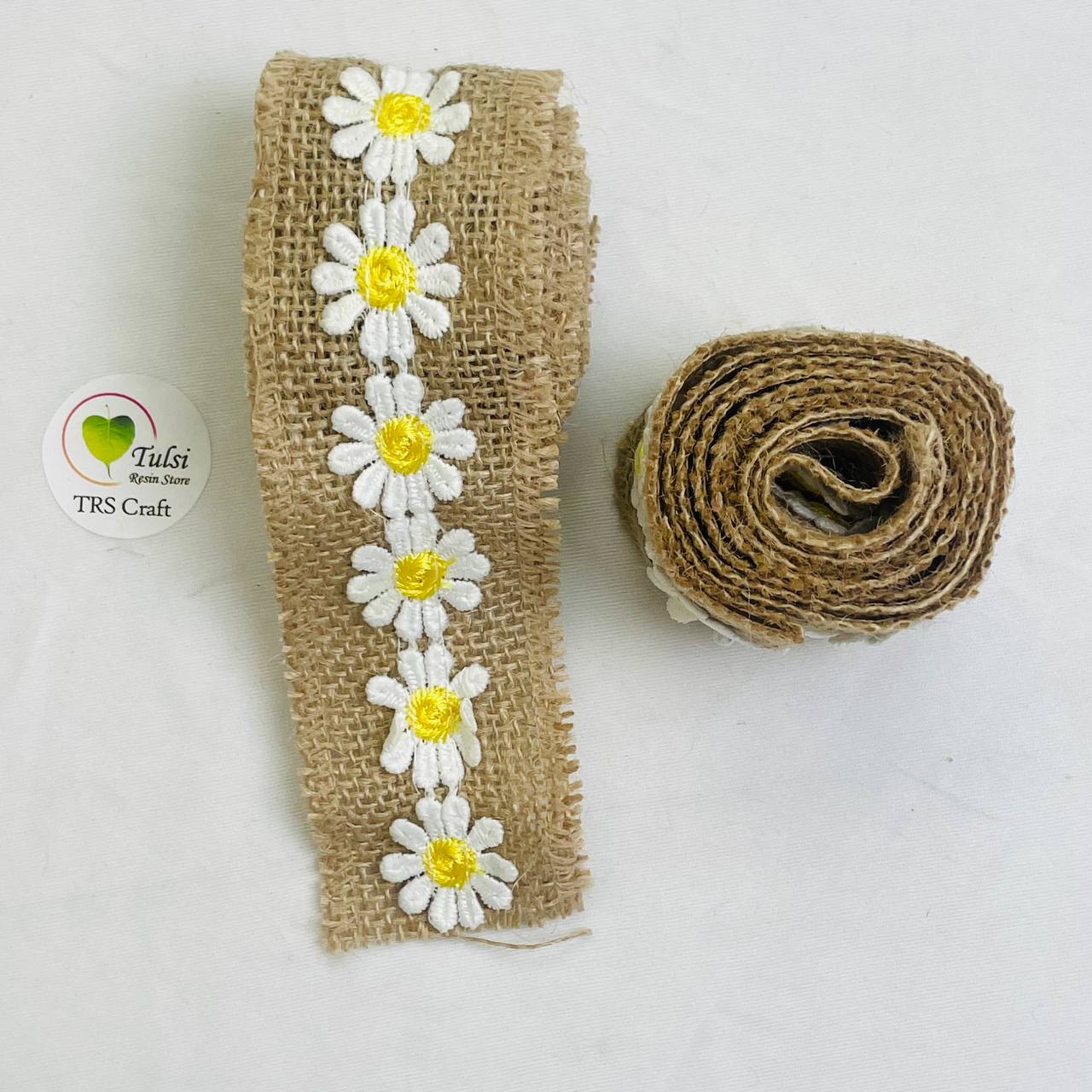 Jute Lace (A) - With Daisy