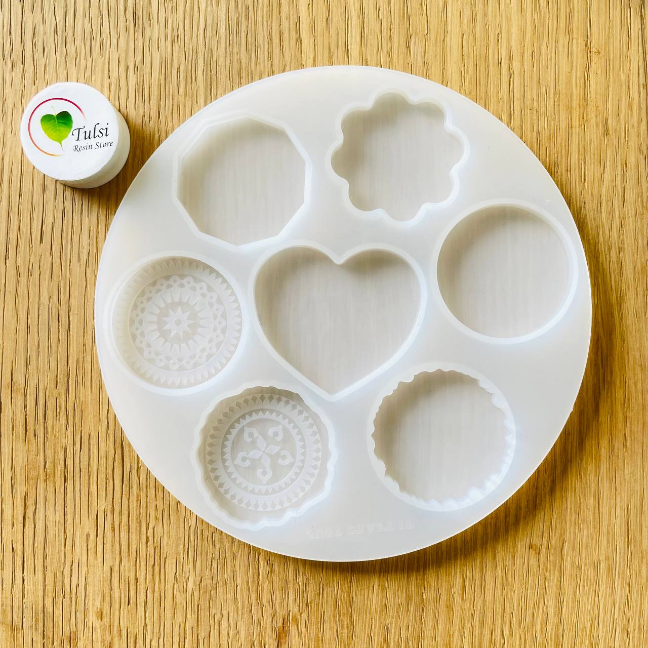 7 قطع من قوالب Pop-Socket