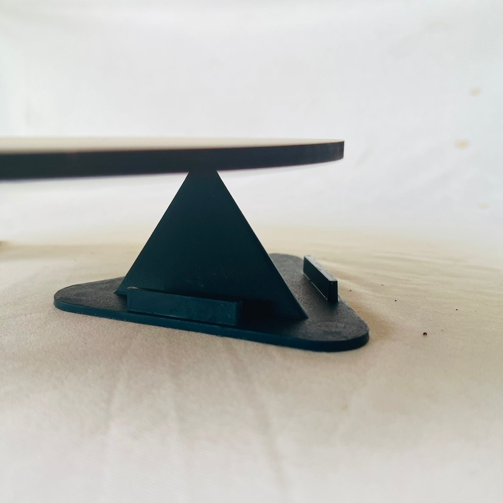 Pyramid Risers