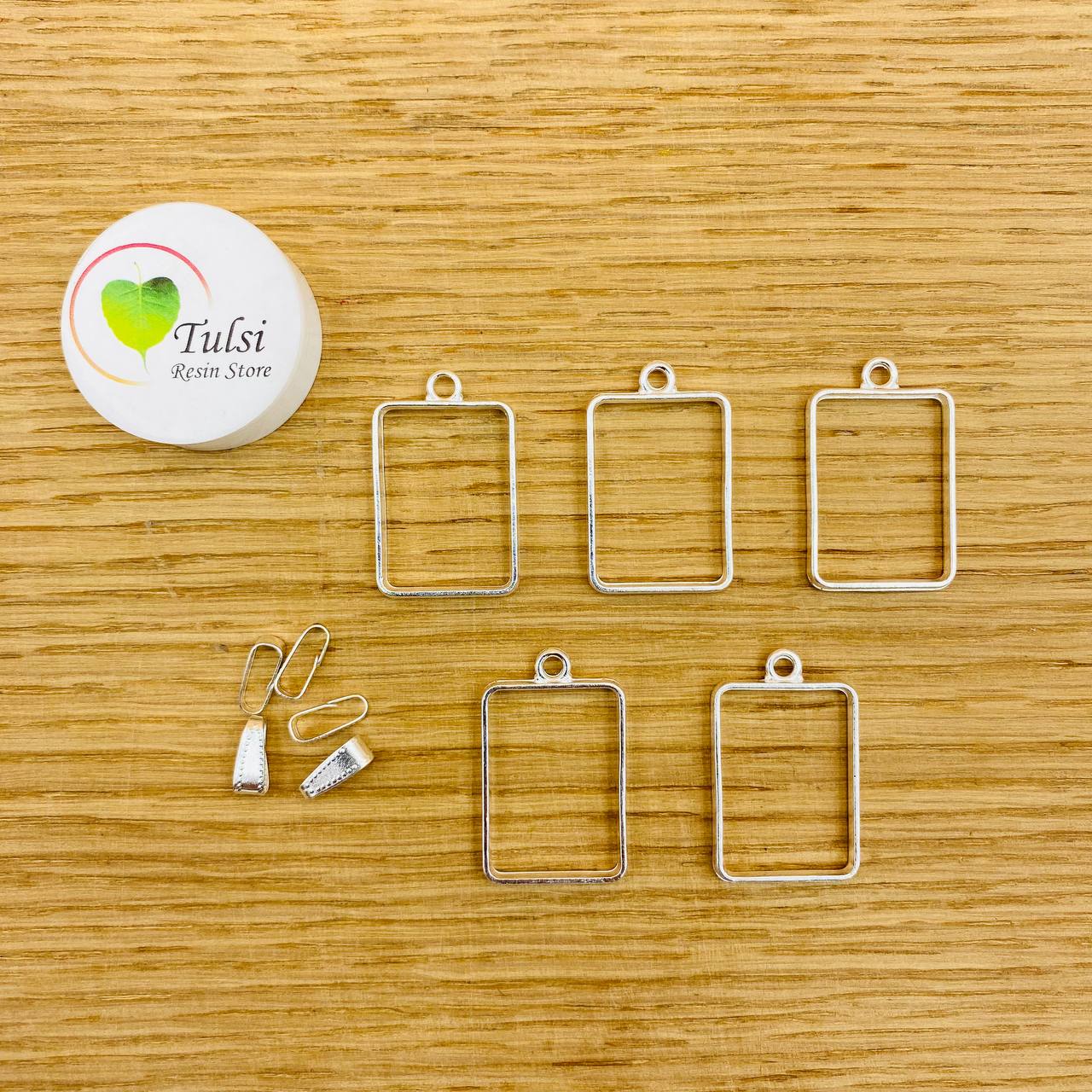 Rectangle Bazels With Clasp (5 Pc)