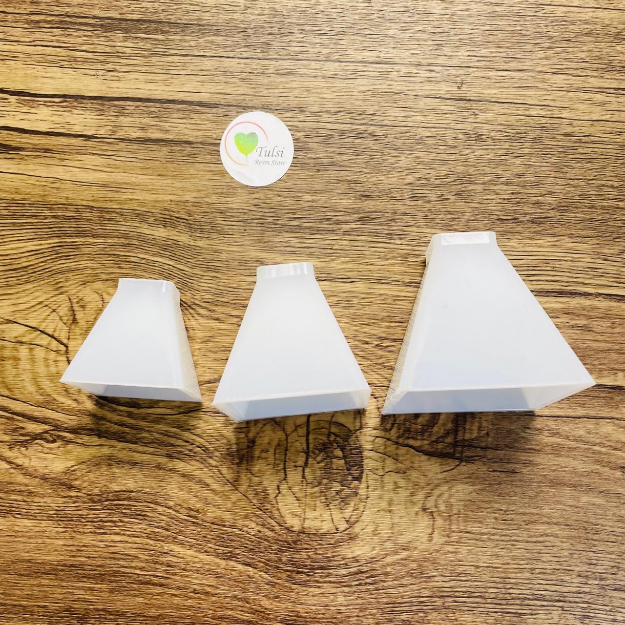 3 Pcs Pyramid Mould set