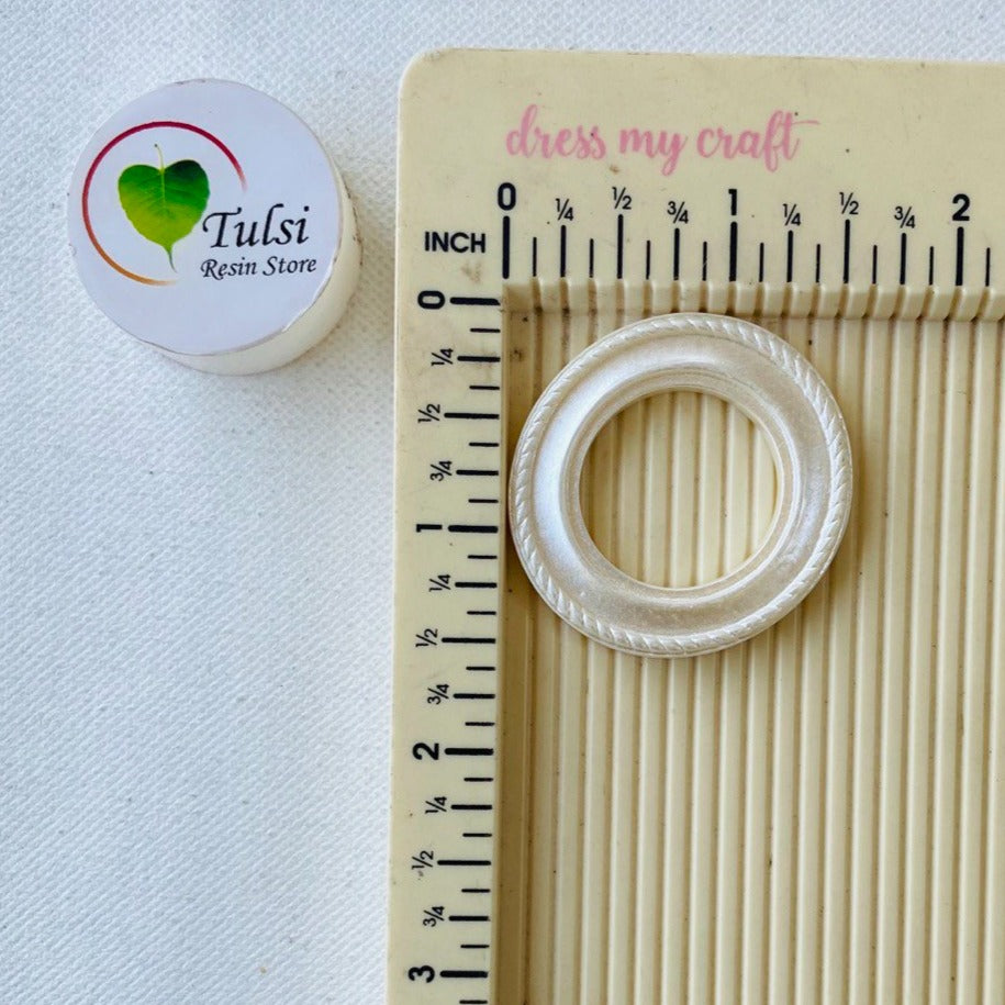 White Plastic Frames Round Tulsi Resin Store