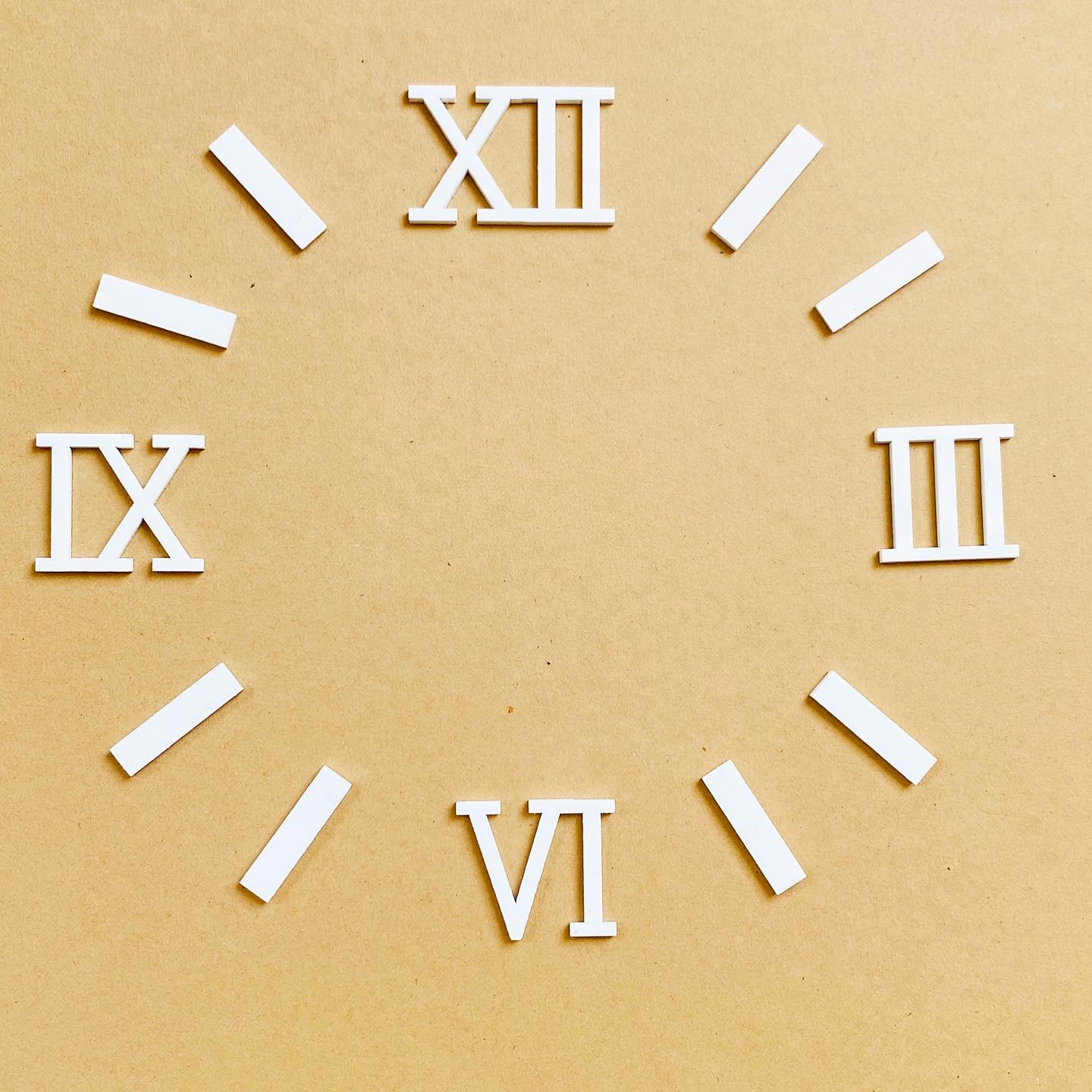 Roman Numbers With Sticks 4 | Tulsi Resin
