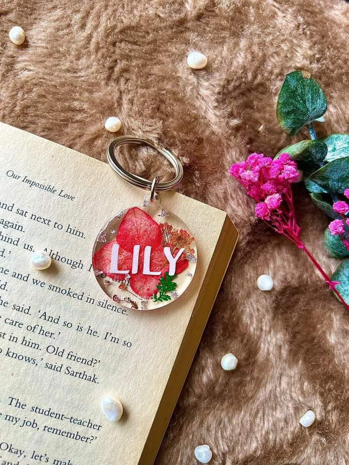 Small Custom Vinyl Sticker - Jewellery & Keychain 6 | Tulsi Resin