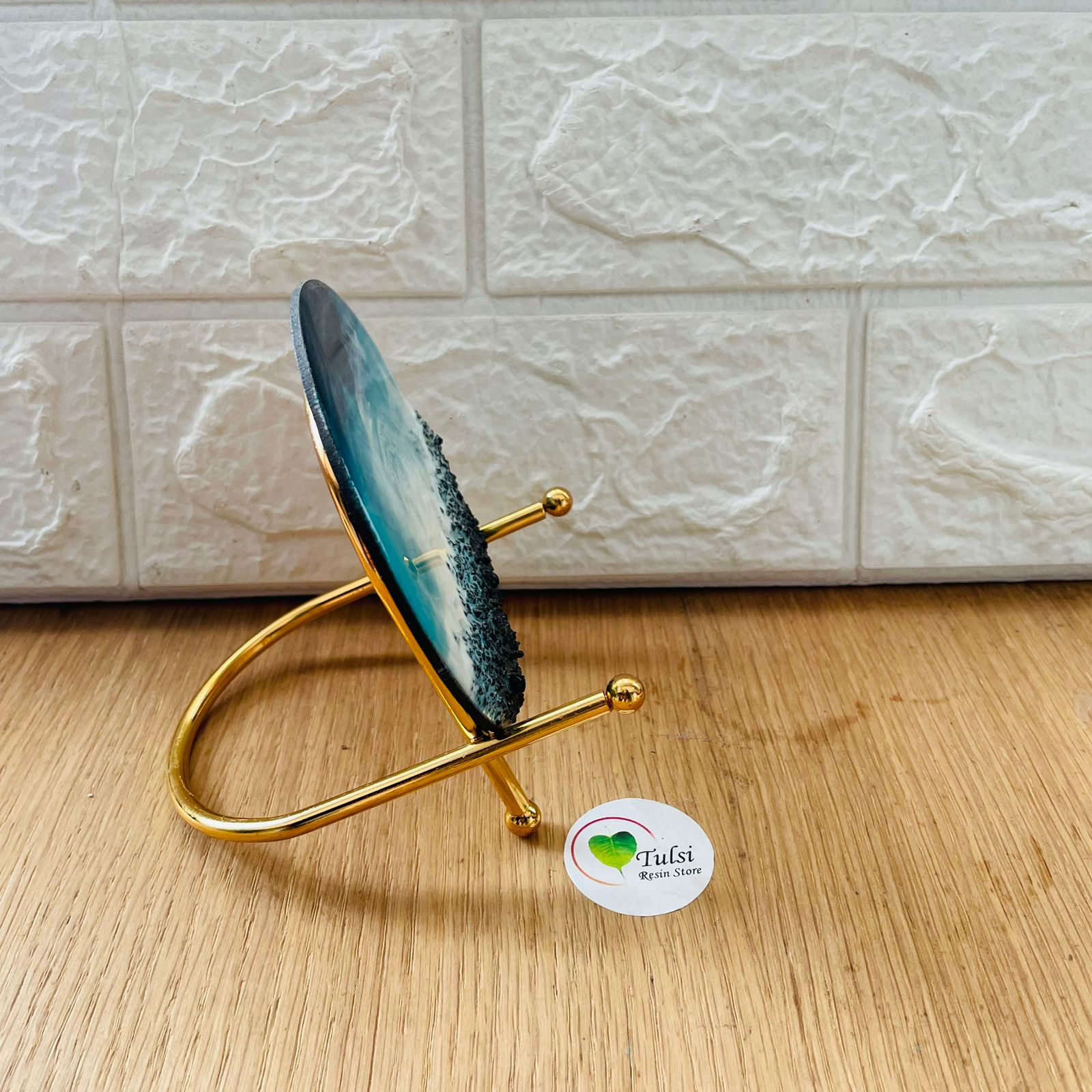 4" U shape Gold Metal Stand