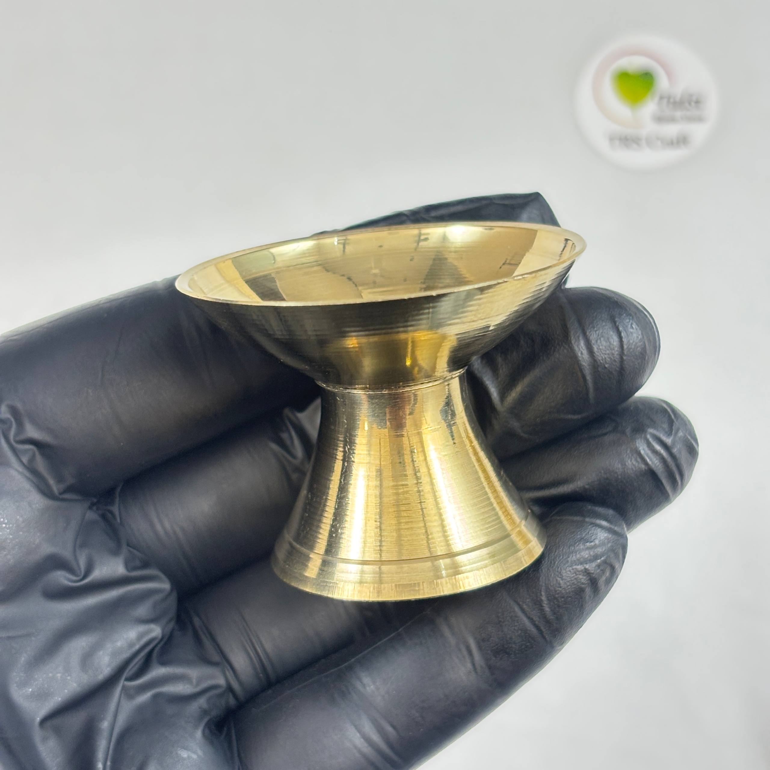 Brass Diya With Stand - - Tulsi Resin Store