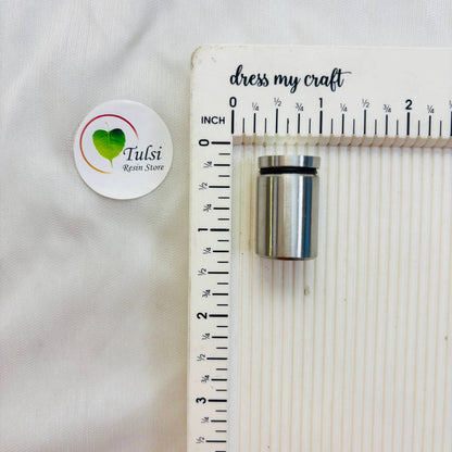 Nameplate Stud Hook