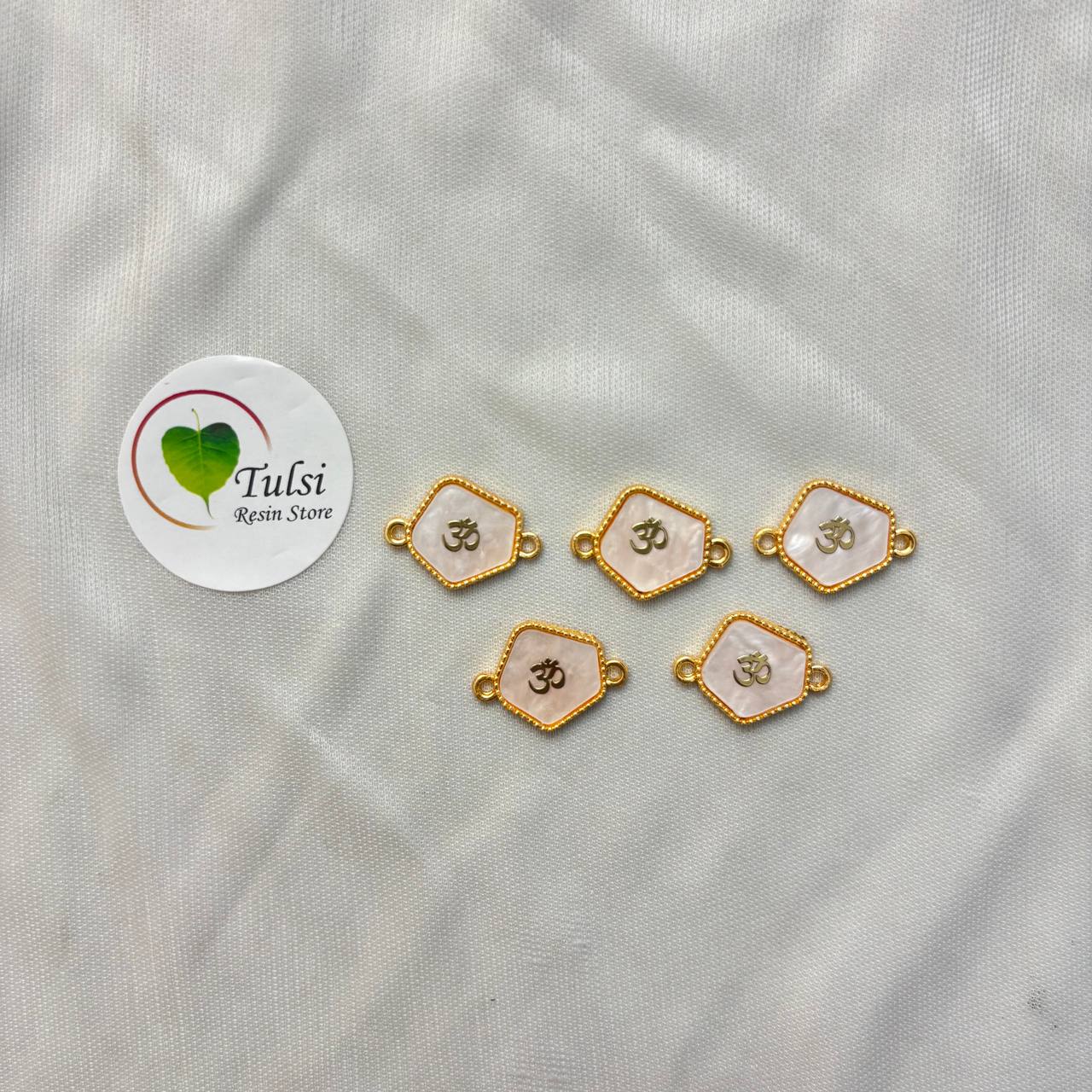 Rakhi Charm A6