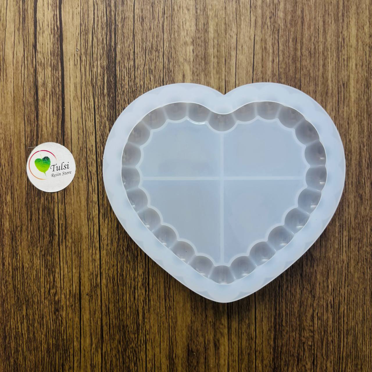 Bubble Edge Heart Trinket Mould