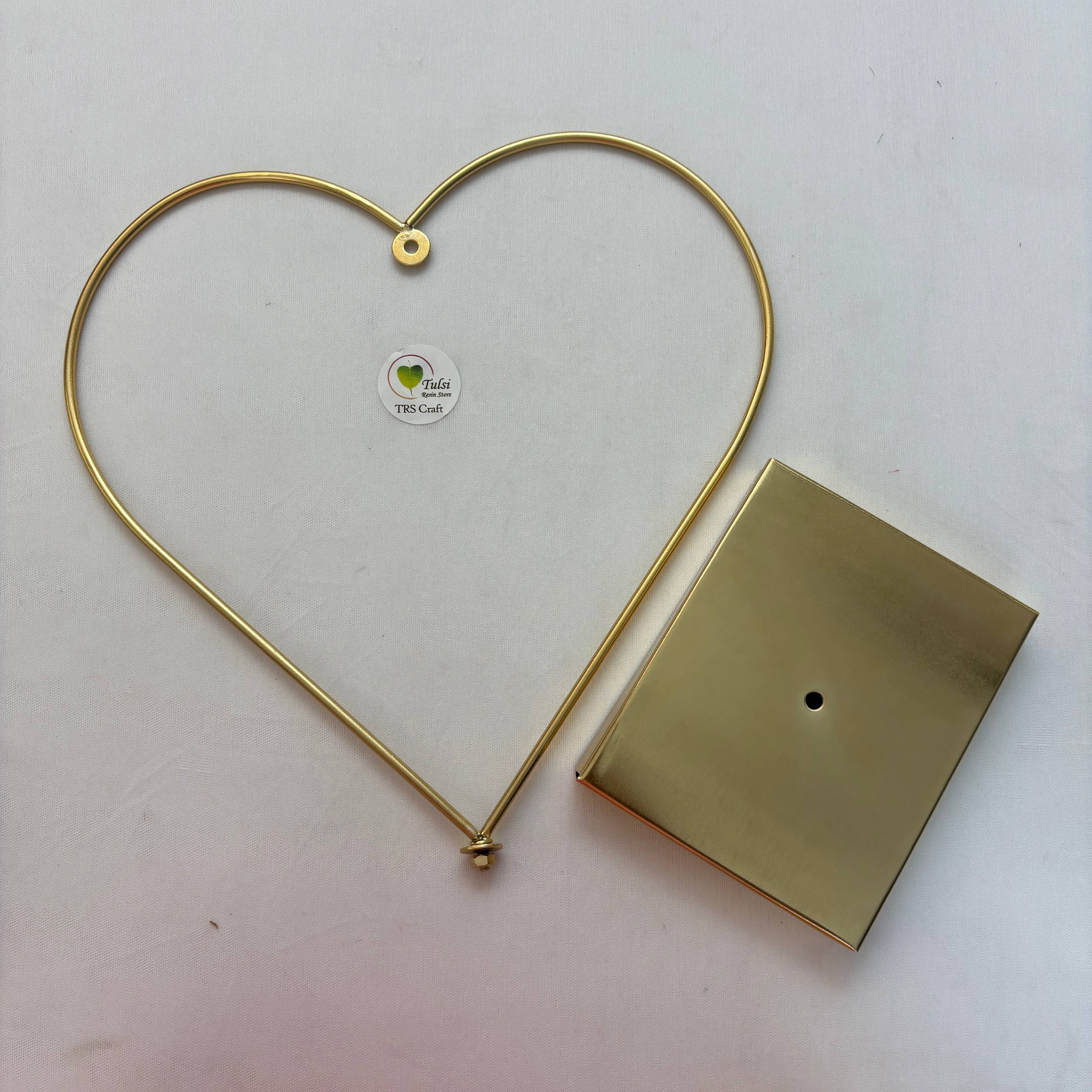 Metal Plain Heart Hoop Ring With Stand