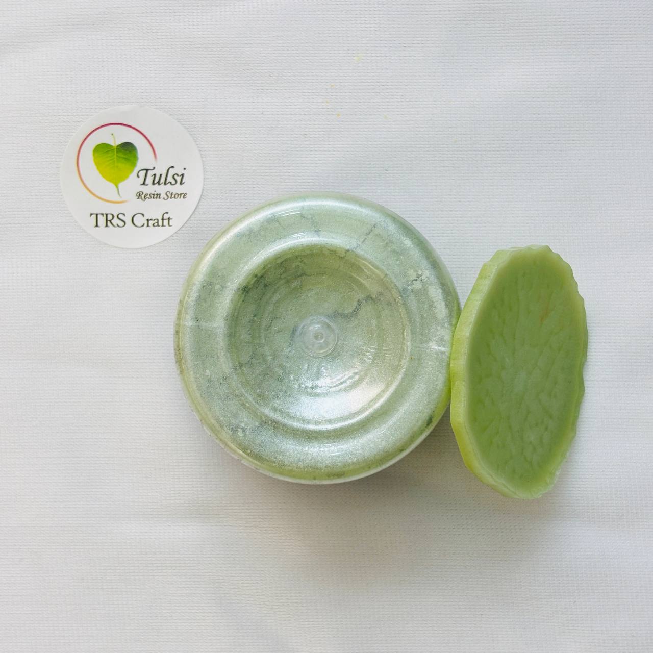 Light Tea Green Pearl Pigment