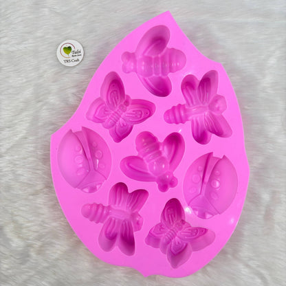 Cartoon Mould (N) - Insects