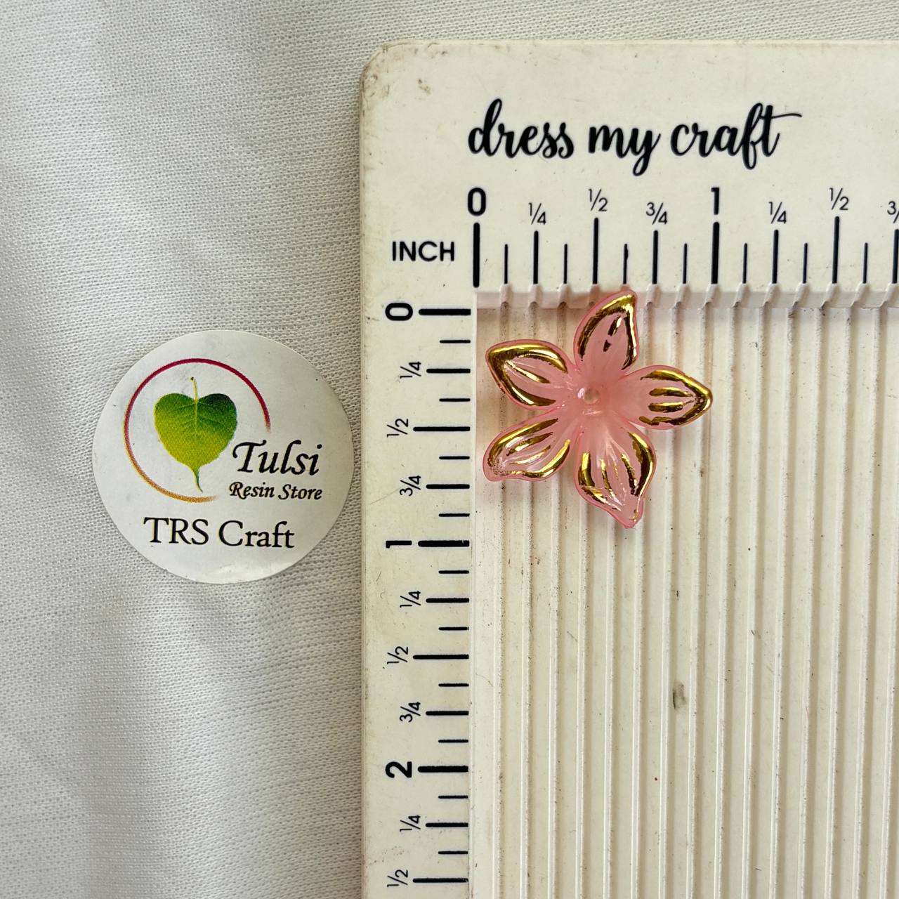 Colourful Plastic Flower (K)