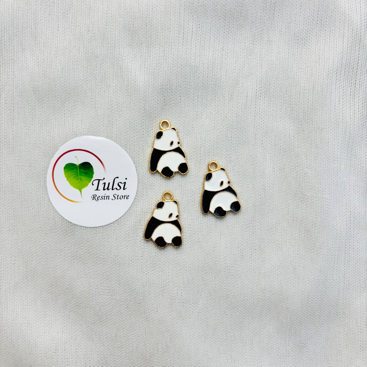 Panda Charm (D)