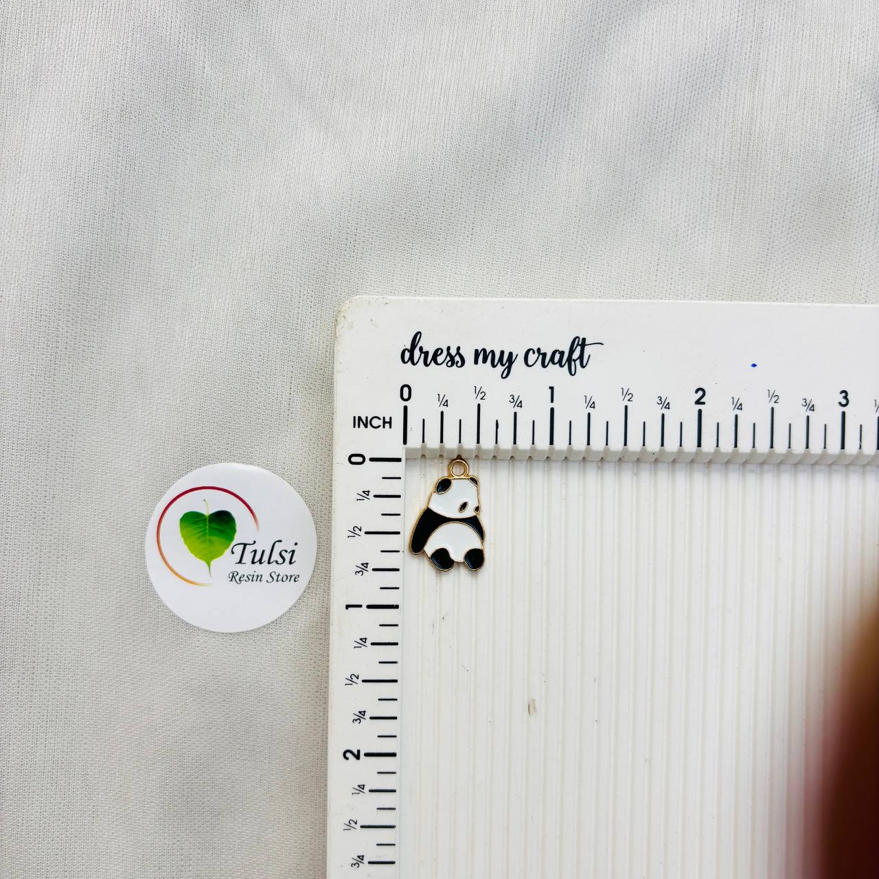 Panda Charm (D)