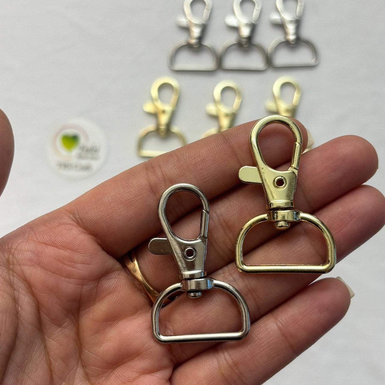 Keychain & Dog Hook Metal Lobster Clasp – Tulsi Resin Store