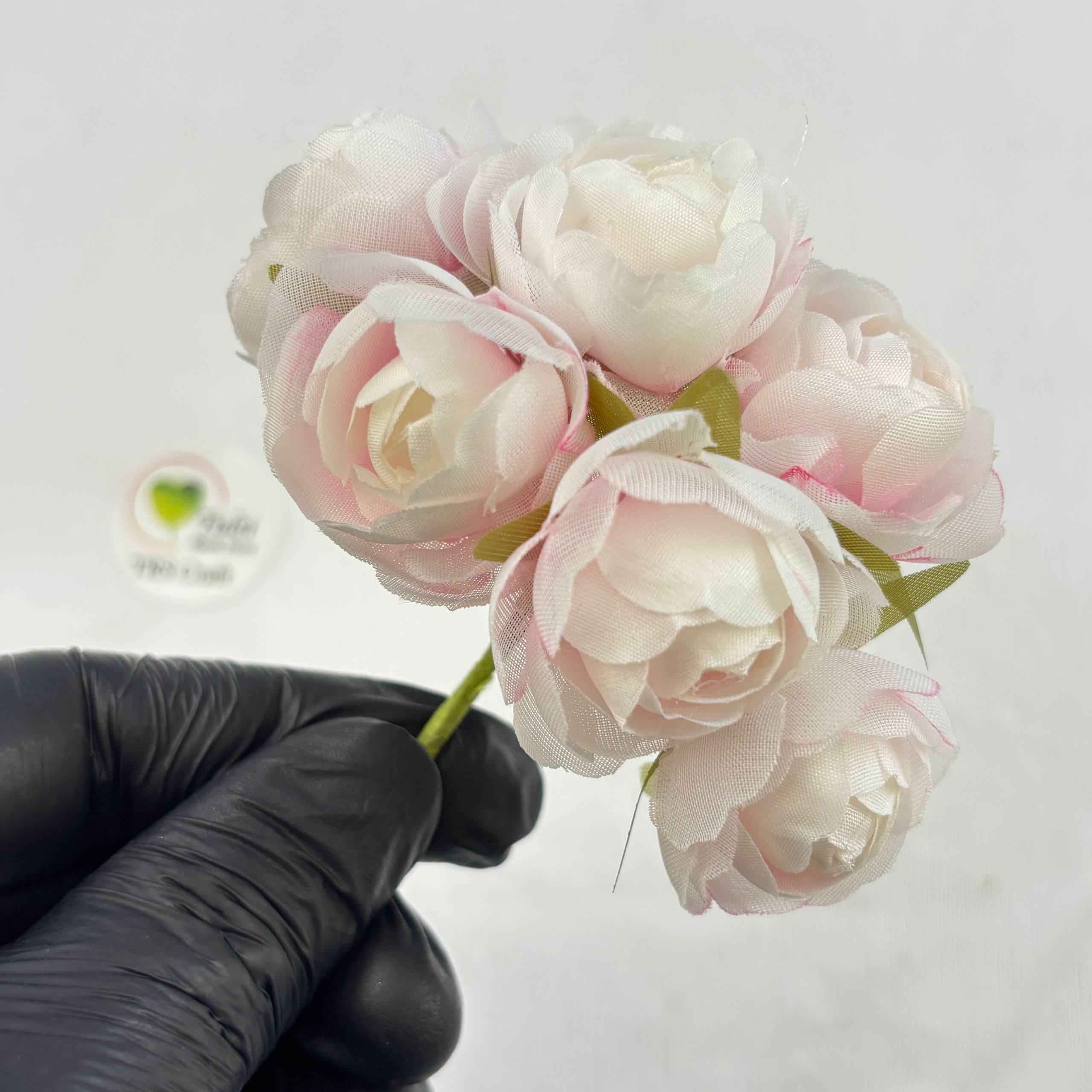 Bunch Artificial Flowers (A)
