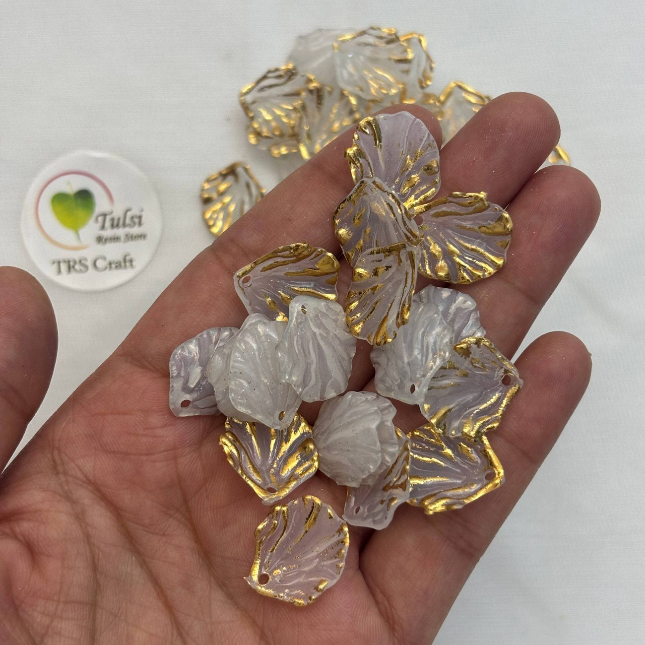 Colourful Plastic Flower (J) - Shell Petals