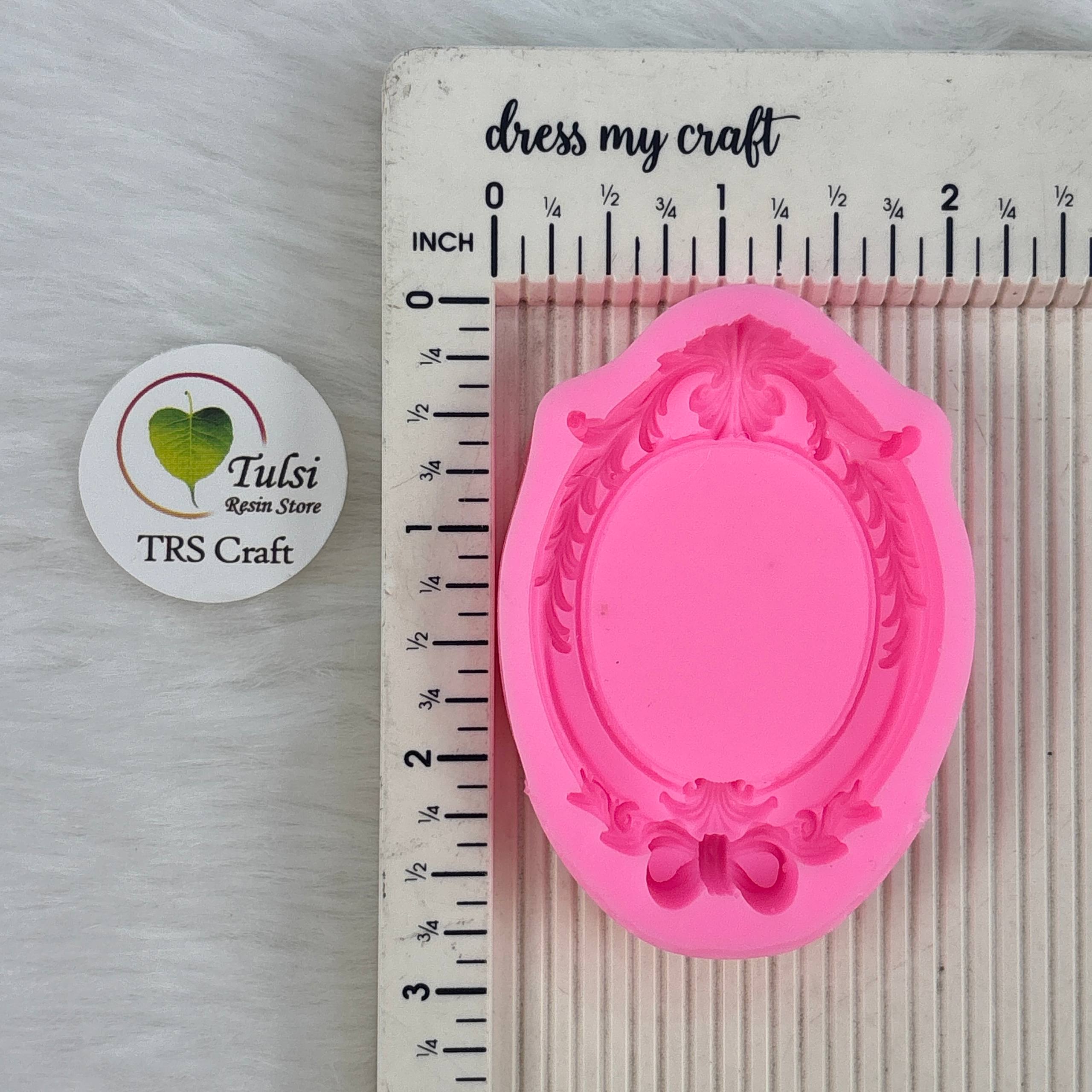 Oval Frame Mould (G)