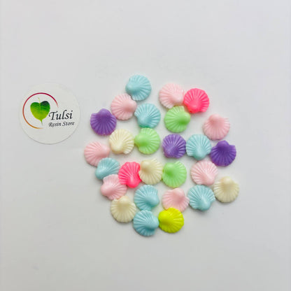 Plastic Shell Beads (E)