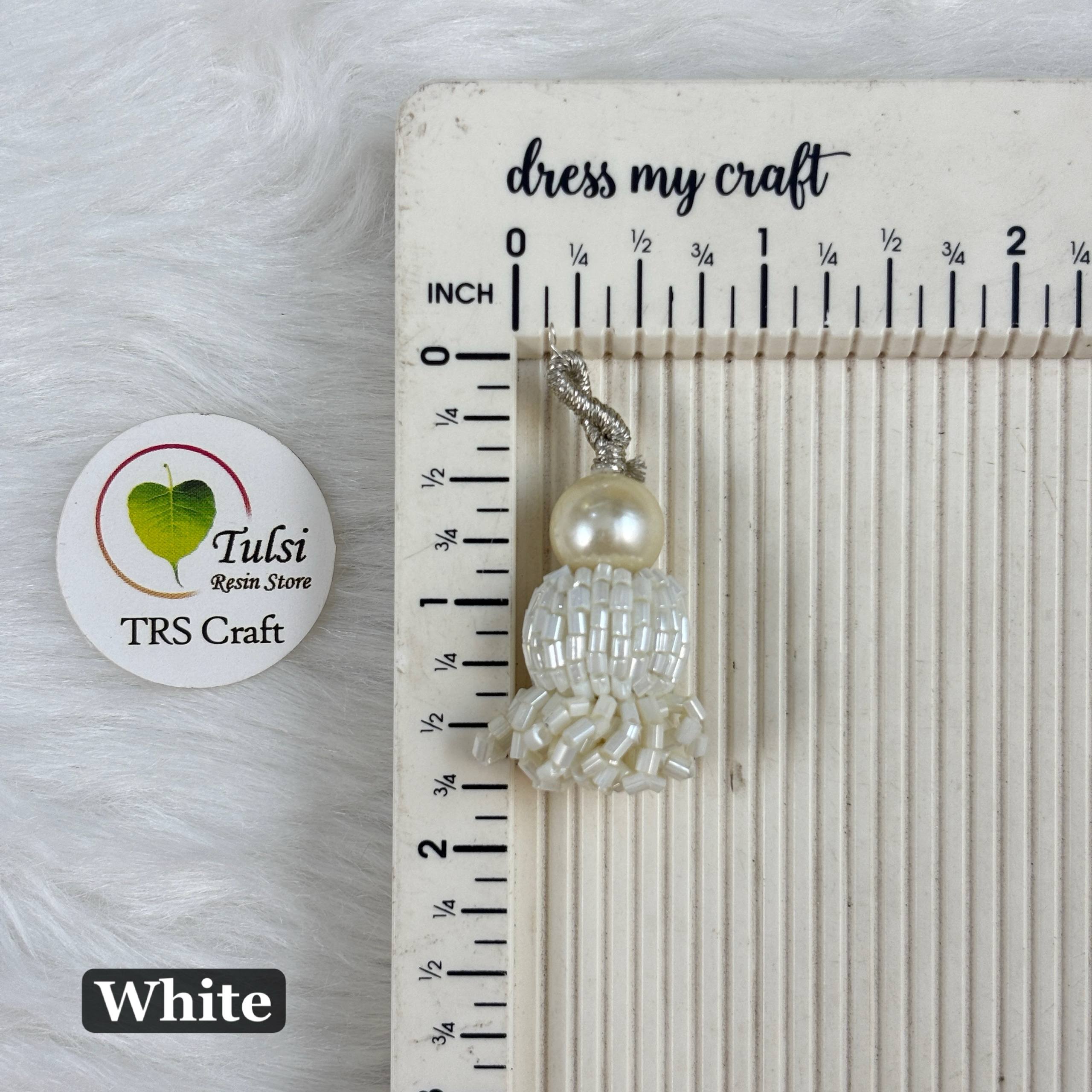 Rakhi Hanging (N) White Tulsi Resin Store