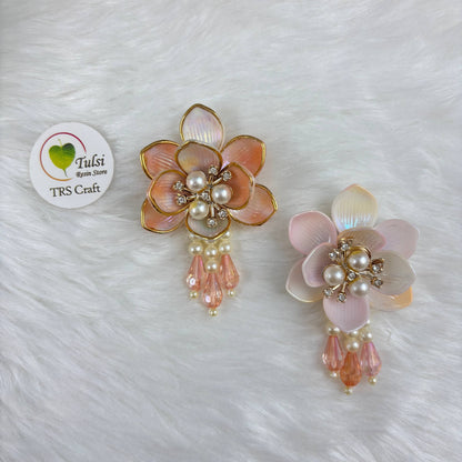 Colourful Plastic Flower (N) - With Latkan Peach Tulsi Resin Store