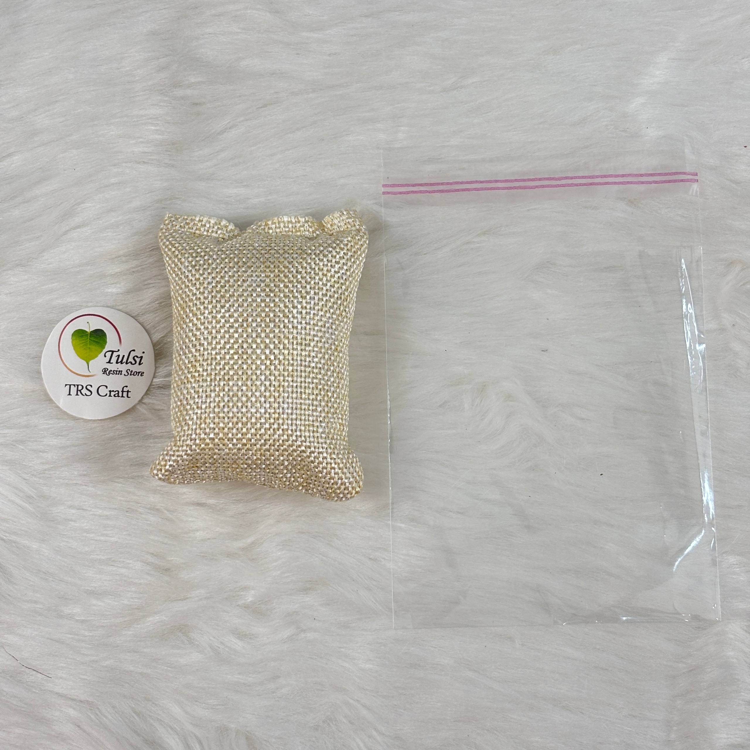 Rakhi Packing Pillows - Plain