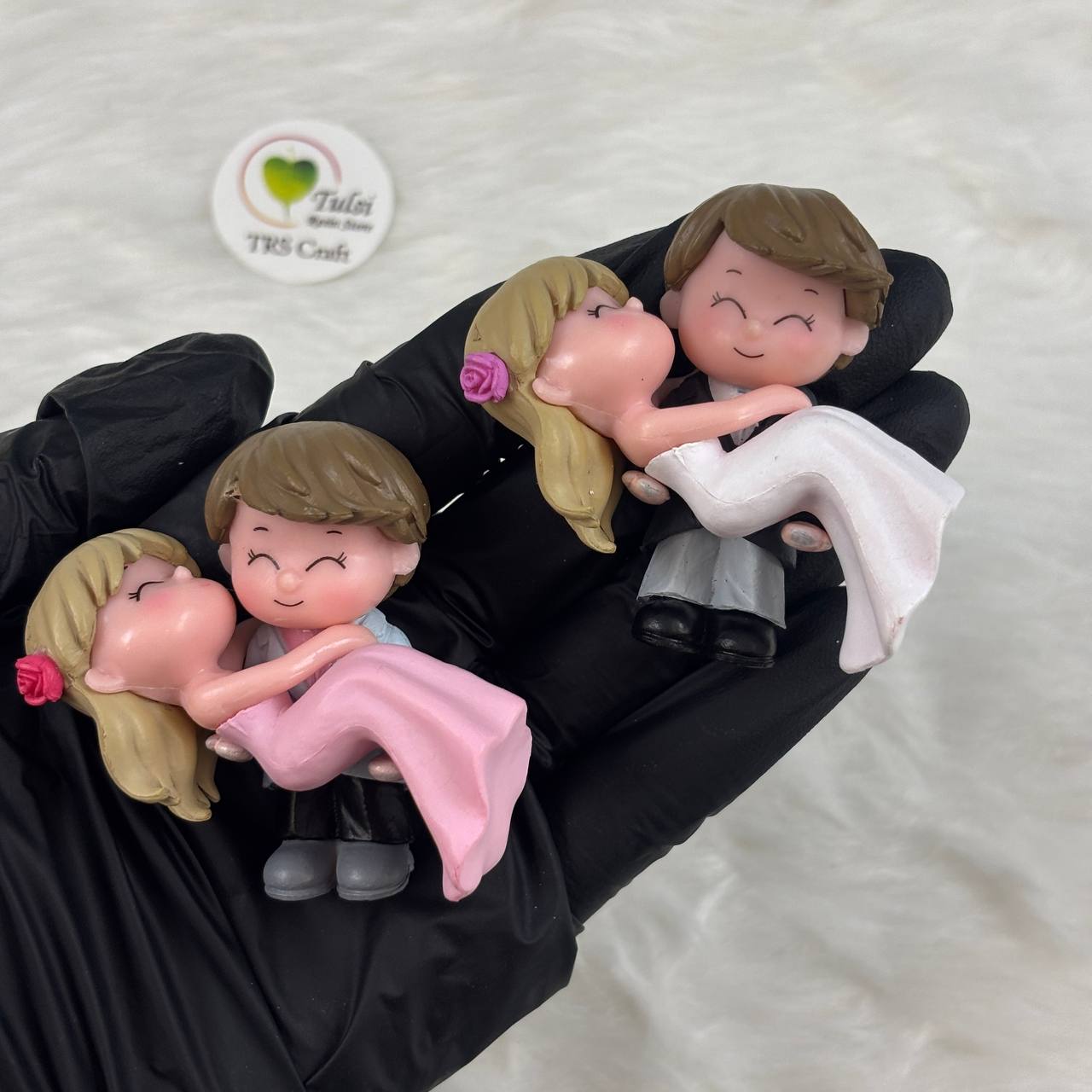 3D Miniature Couple (I) Tulsi Resin Store