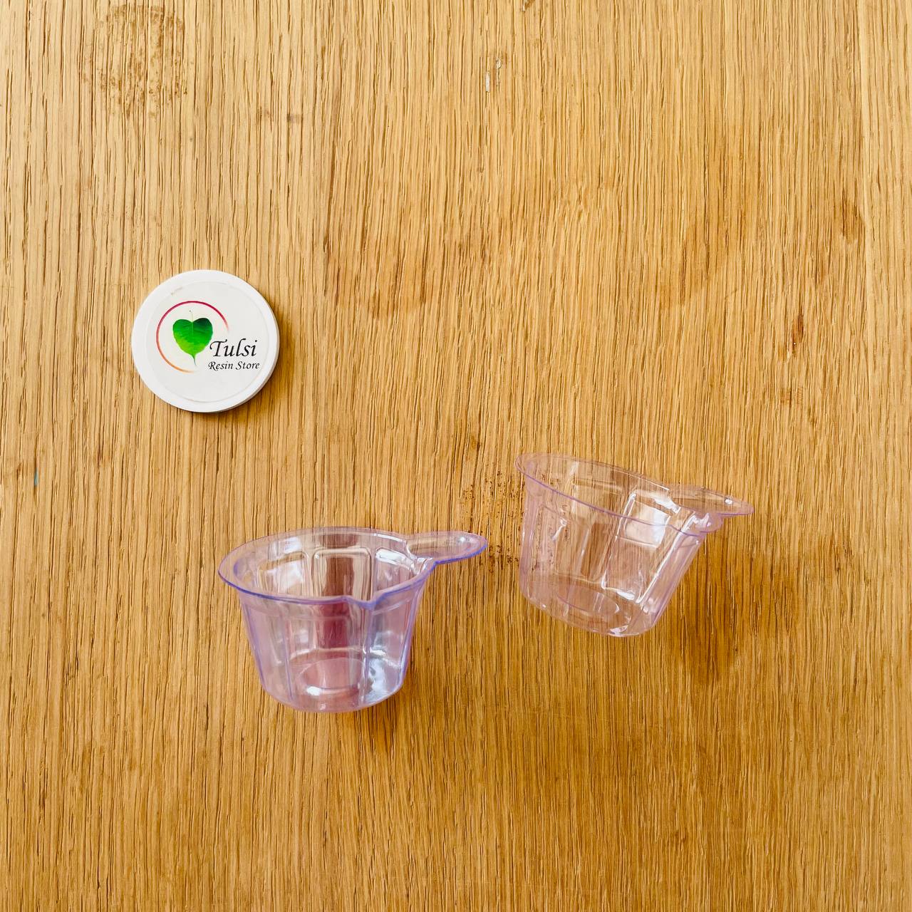 Small plastic Pouring Cup (20)