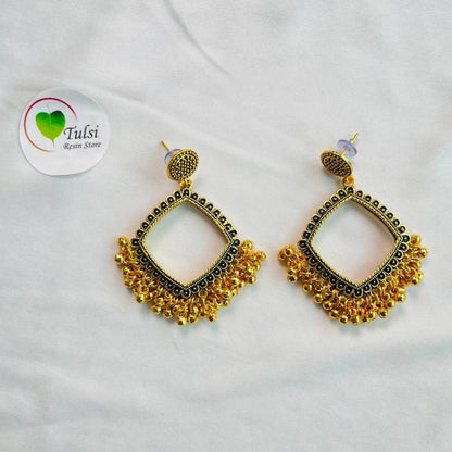 Gold Jhumka Bazel