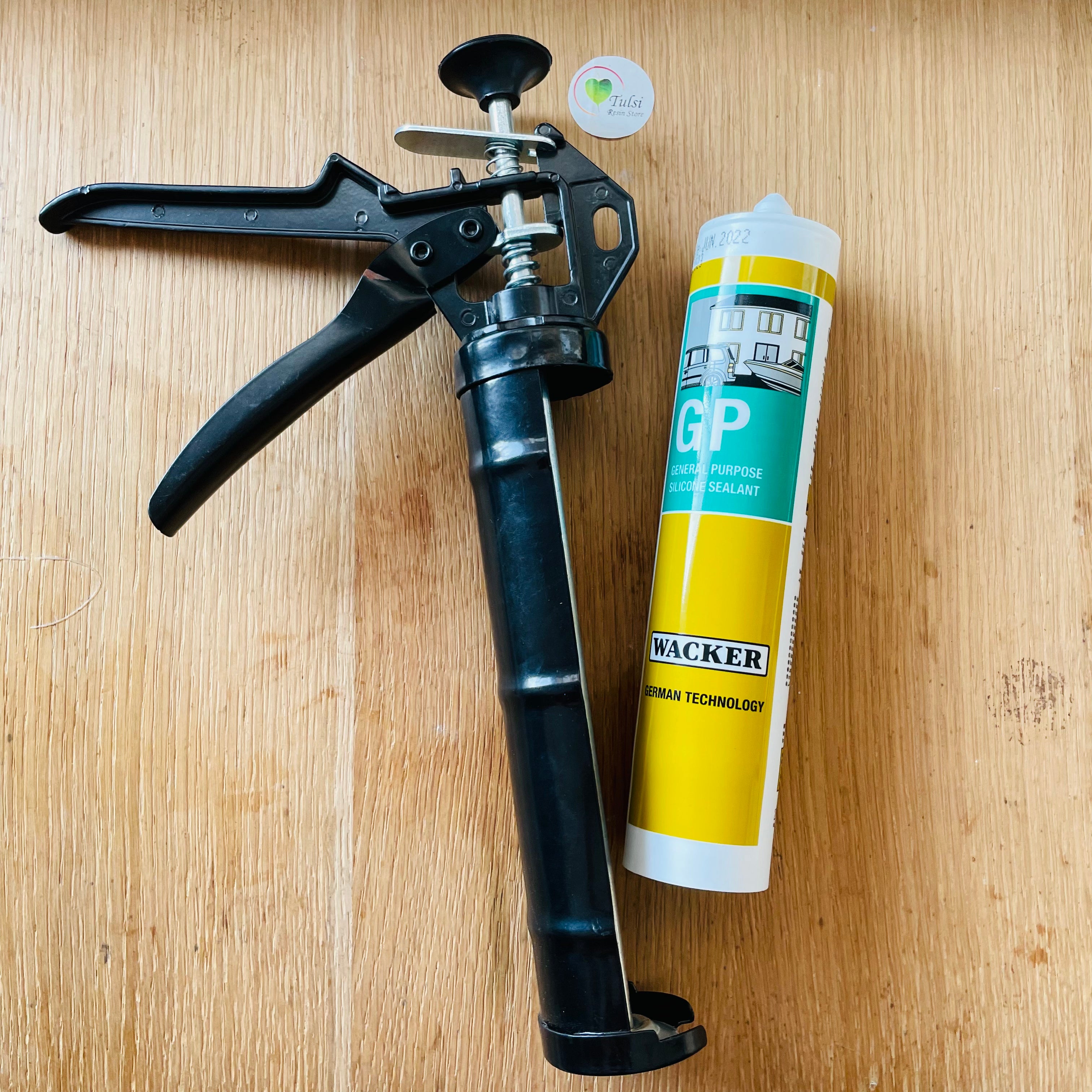 Applicator Gun + Silicone Sealant