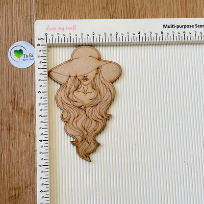 MDF Cutout Engraved - Line Lady