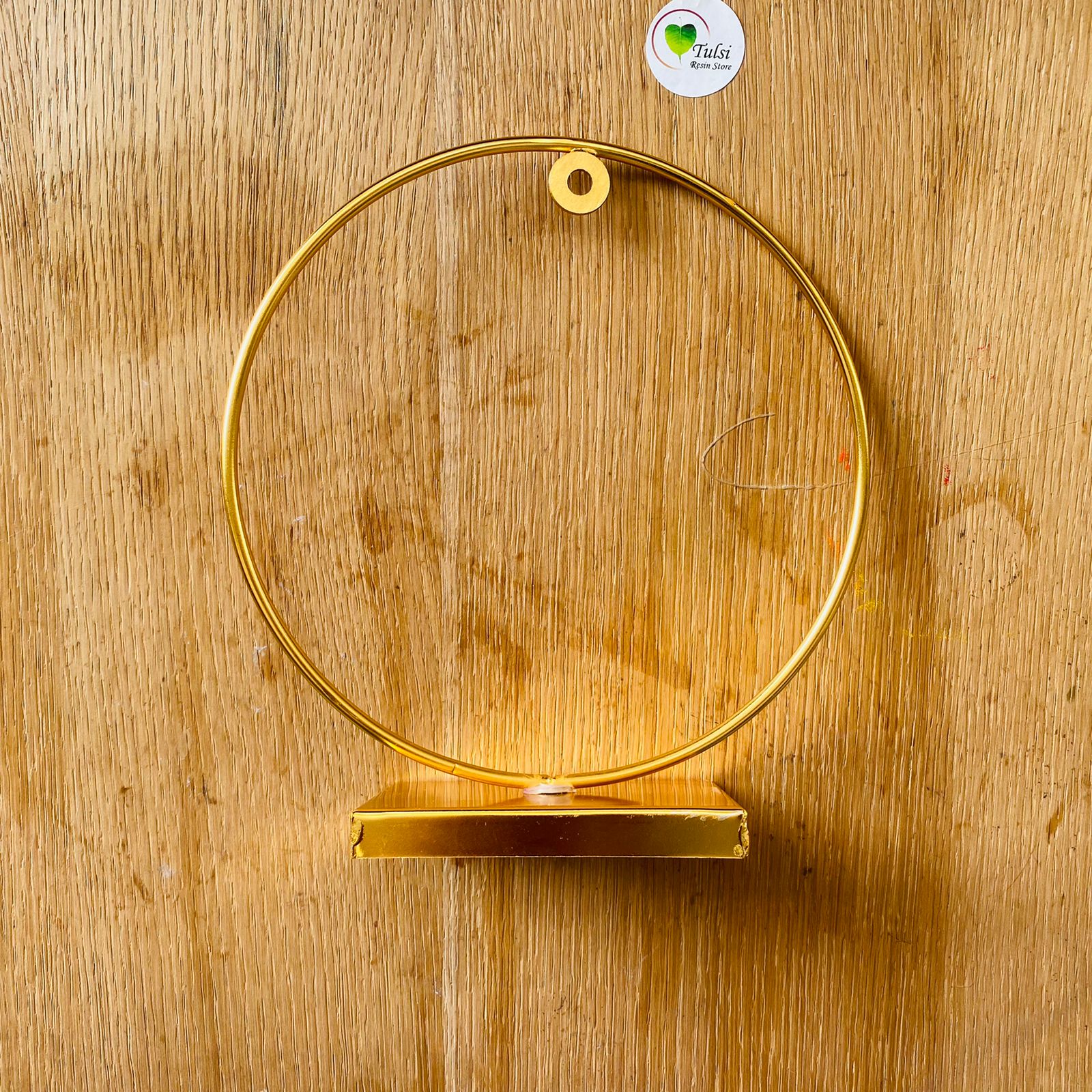 Stand Loop Metal Loop Stand – Tulsi Resin Store