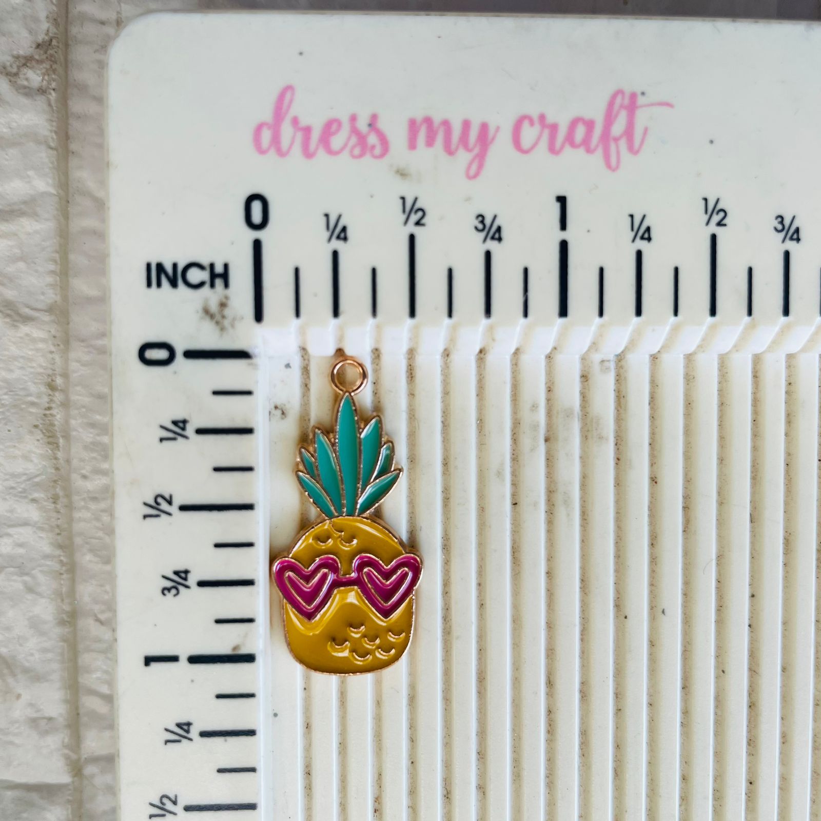 Pineapple With Google Charm (B)