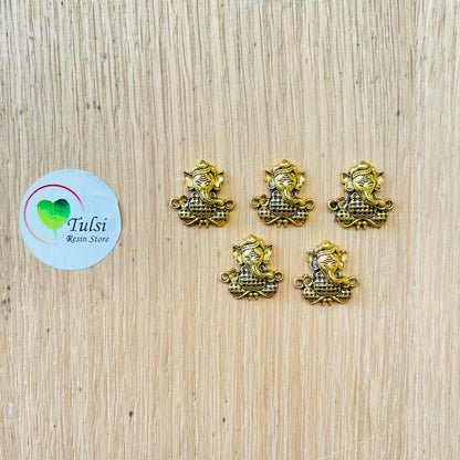 Rakhi Charm (D)