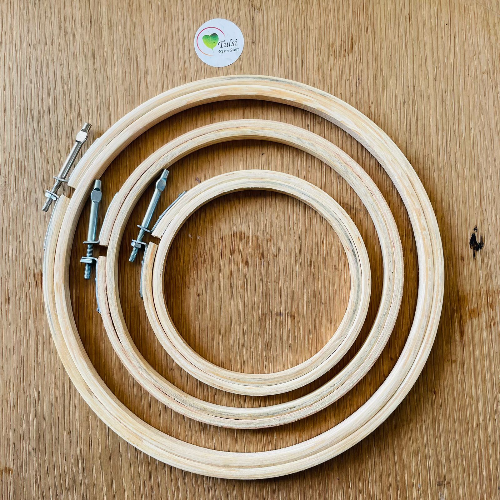 Amazon.com: Set of 4, 3'' 5'' 7'' 9Inch Wood Round Embroidery Hoops Set,  Beech Embroidery FrameCircle Cross Stitch Hoop Ring, Wood Framing Hoops  Sewing Art Kits Crafts( 3'' 5'' 7'' 9'')
